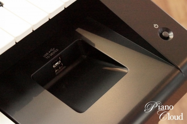 エレクトーン ELC-02